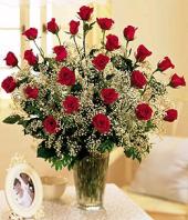 Basket of Love Gifts tomumbai, sparsh flowers to mumbai same day delivery
